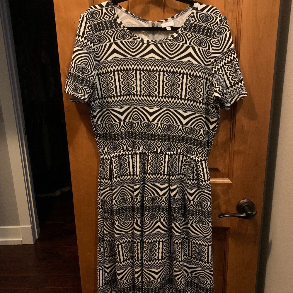 LuLaRoe Amelia Dress